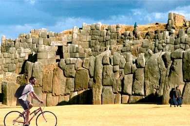 sacsayhuaman.jpg